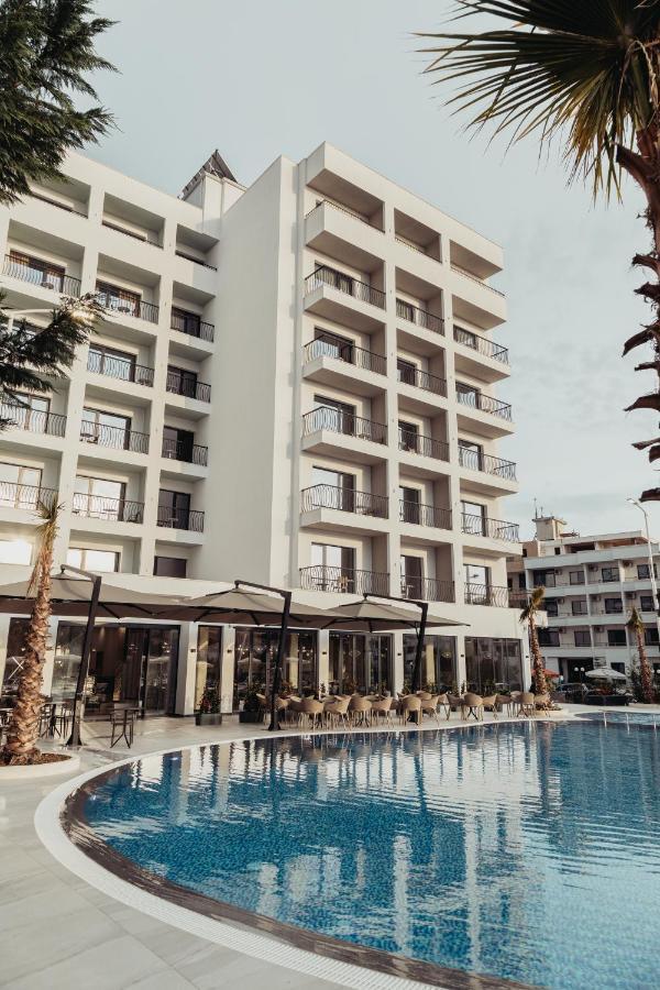 Delight Hotel & Spa Golem  Bagian luar foto