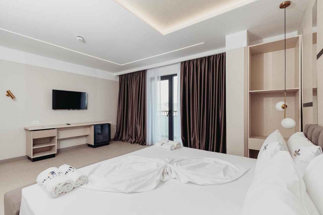 Delight Hotel & Spa Golem  Bagian luar foto